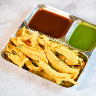 CHILLI PAKORA